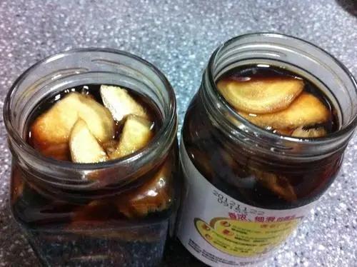 阴虚体质|吃“醋泡生姜”可以治病坚持食用醋泡生姜的人,怎么样了