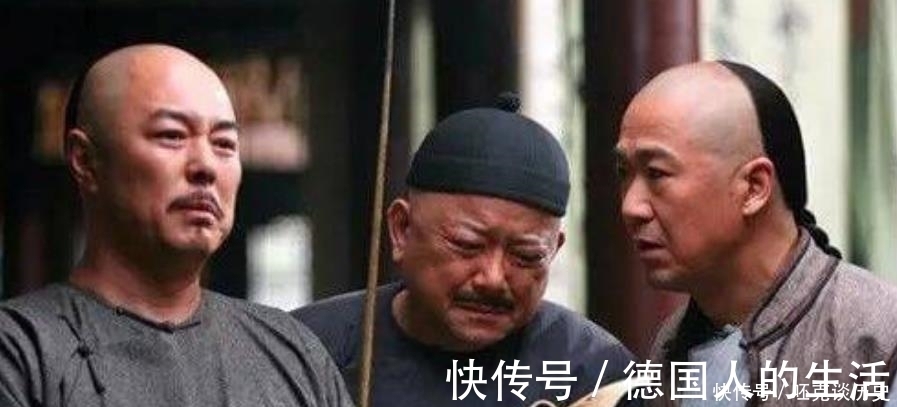千人!纪晓岚出联:千人笑说山中无老虎,和珅怒了,乾隆却笑弯了腰