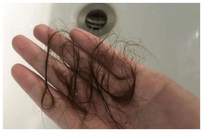 洗发水|理发店用的洗发水,为何超市也没有卖的,这里面有什么商业机密?