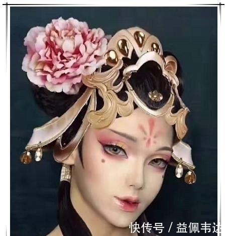 成品|高手仿妆“杨玉环”,过程看似悠闲简单,看到成品复制粘贴的