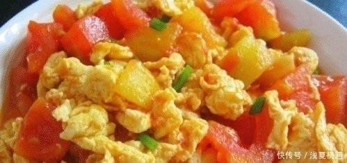 番茄炒蛋|难怪饭店的西红柿炒蛋那么好吃,原来多加了一勺它,两碗米不够吃