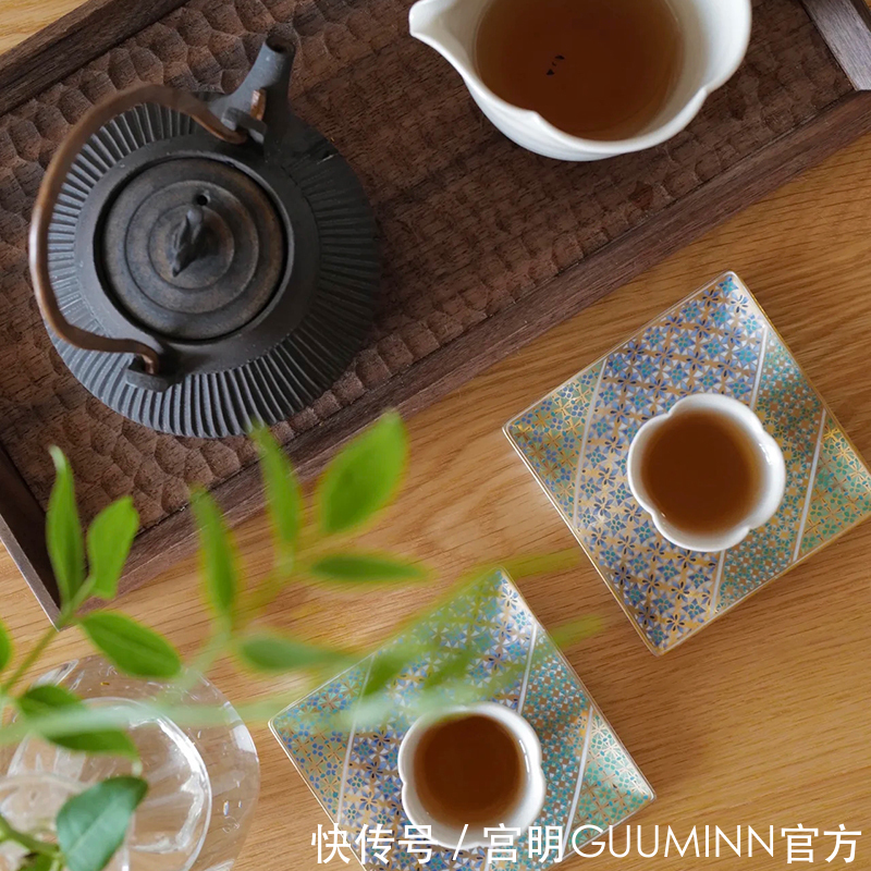 茶壶#盖碗泡茶是门玄学?多年老茶友对比紫砂壶和盖碗泡茶,谁更胜一筹