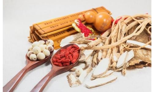 肾脏|男子肾脏状态很好,肌酐稳定多年,这3味中药是关键