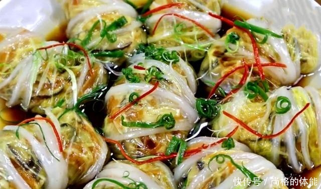 冬天吃什么好教你做白菜卷,一卷一蒸,鲜嫩多汁又营养,特好吃