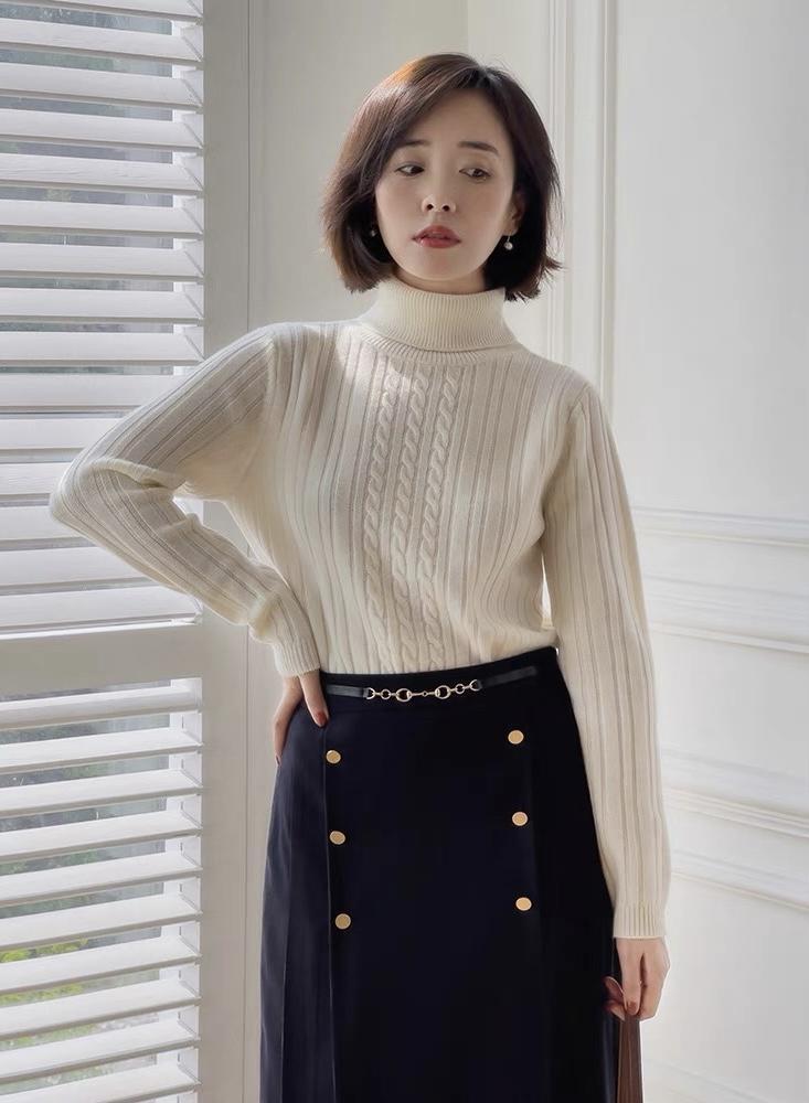 包臀裙|想保暖就不能错过“高领衫”，保暖时髦又显气质，照着穿准没错