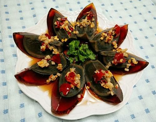 甘油三酯|想要稳定甘油三酯，中老年人尽量远离这3物要，早了解早受益