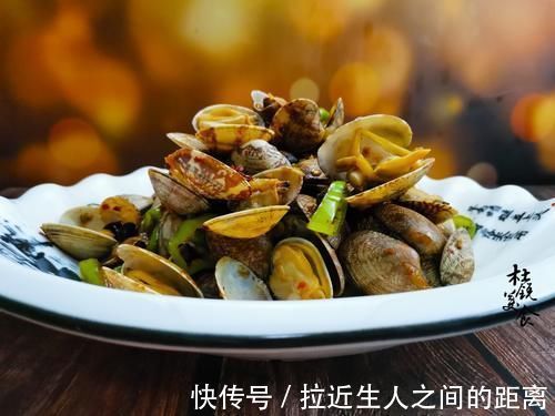郫县豆瓣酱|麻辣花蛤，加水炒就错了，多加1小步，花蛤个个开口肉质还肥嫩