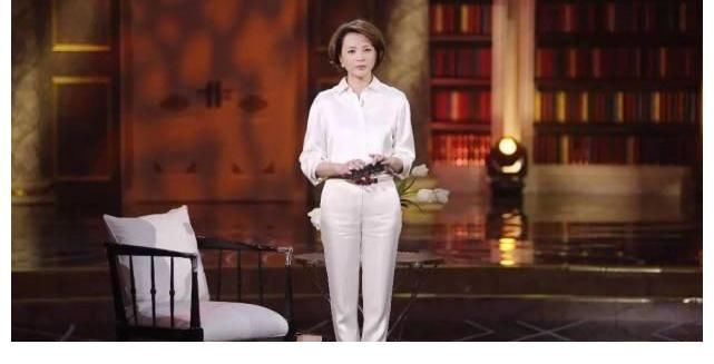 节目|董卿公开致谢新节目杀青！仍是主持人，神隐半年原因曝光