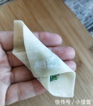 好吃|爱吃馄饨别买着吃了,教你在家做,皮薄馅鲜,比买的好吃