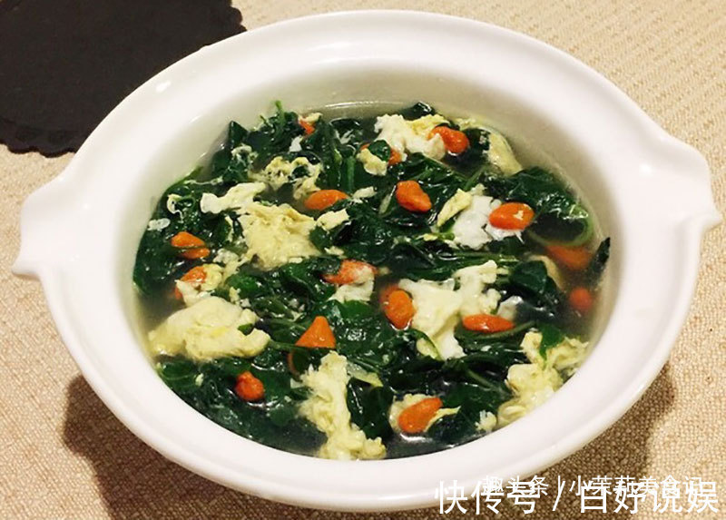 香椿芽|春吃芽,5种“春芽”要多吃,2种“毒芽”可别吃,健康最重要