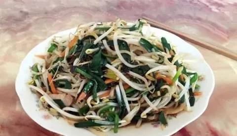 下班回家给自己做几道家常菜、十分钟制作完成、简单好做又不贵
