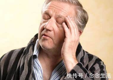 诱发|血液稠不稠，主要看4点，牢记“3要3不要”，血管畅通人长寿