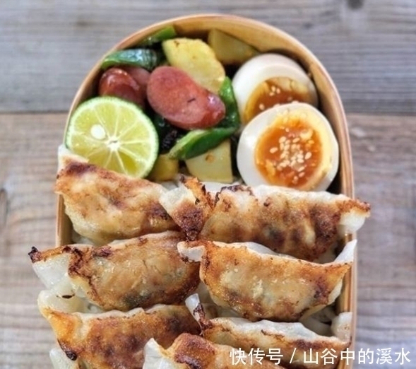 大叔|每天给一家人做饭的日本大叔火了,网友这样吃饭太壕了