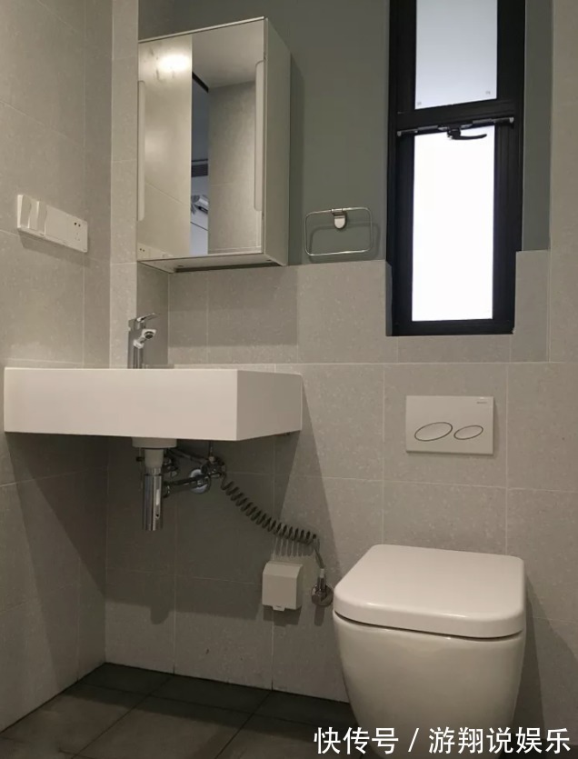 小房子|小户型要这么装,24㎡玄关秒变厨房和洗衣房,收纳翻倍方便实用!