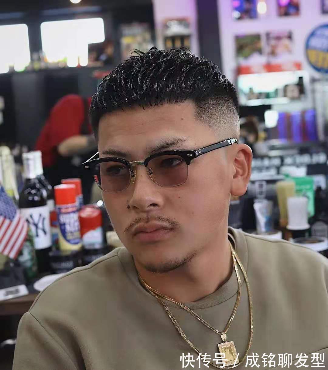 钢夹烫|为什么男人年纪大了都喜欢理短发？是头发少了，还是心态变老了？