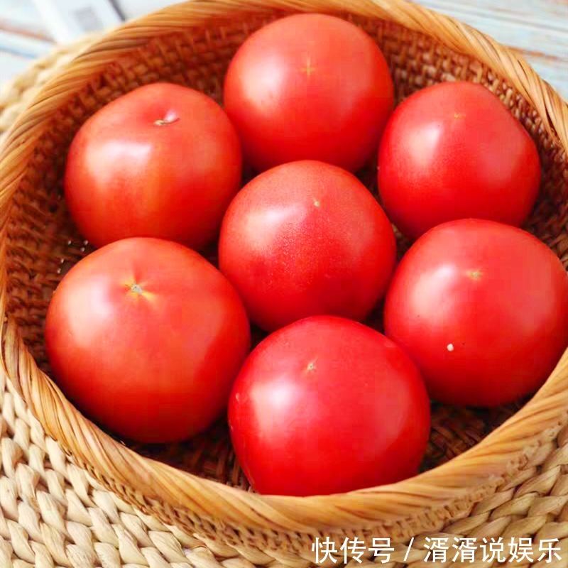 激素|买西红柿时,怎样辨别有没有打激素菜农牢记3点,一挑一个准