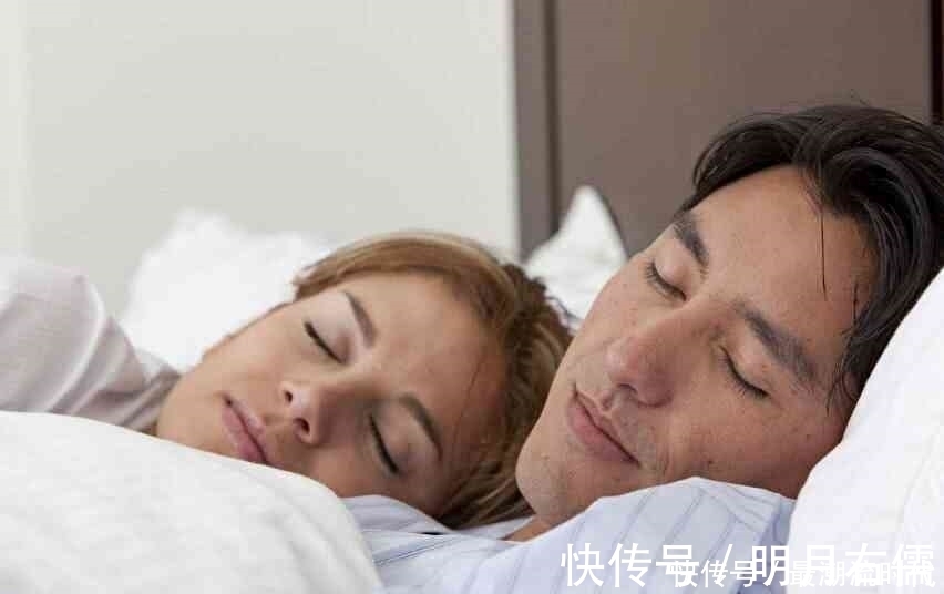 异常|肝火旺的人,一般会有5个异常表现,希望你一个没中