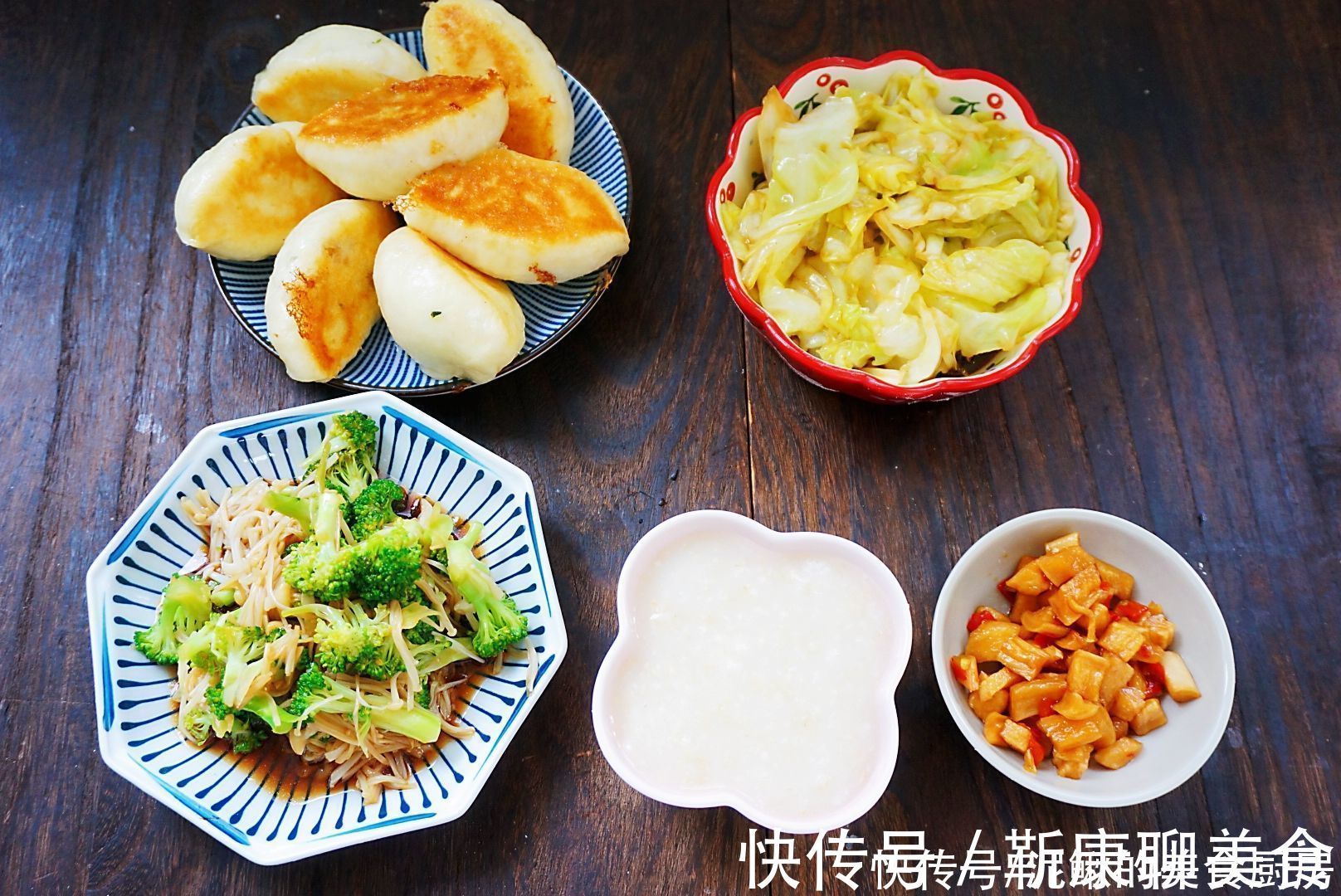 晒晒我家小学生的早餐，一周不重样，营养丰富，网友：这是亲妈