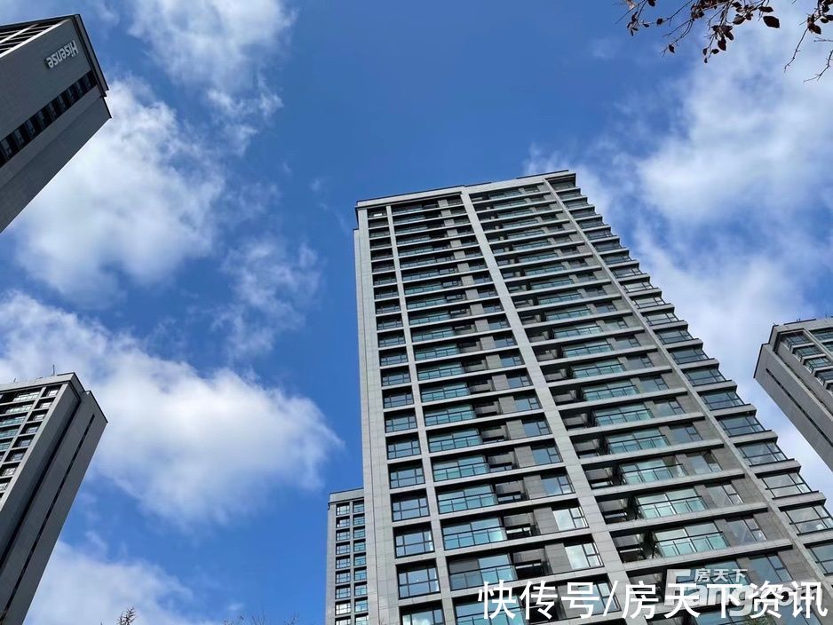 爱丽丝|请查收从青岛崂山热门楼盘现场传来多张谍照(组图)