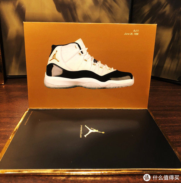  黑银|鞋虫上脑 篇三十一：AJ11 黑银 25周年 同尺码有什么不同？ 女款对比GS款