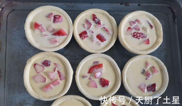 教你在家做蛋挞，想吃不用外面买，简单又方便！