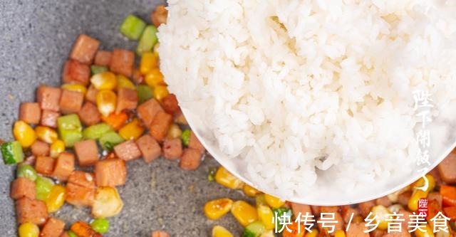 好吃|学会这 3 种炒饭,犯懒也能在家吃,简单易学超好吃!