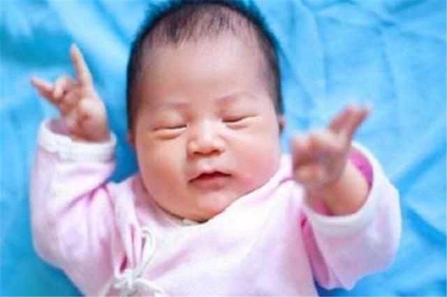 孕妈|14年前,那个出生体重仅0.56斤的小婴儿,现在结果怎么样了?