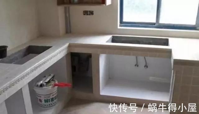 橱柜|越来越多人不用定制橱柜了，现在流行这么装，美观实用还不贵