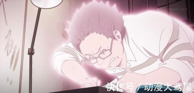 搞姬日常|大叔被人嘲笑“这么大还在画萝莉”?自信回答受到网友的赞赏