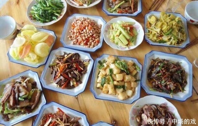 回娘家|回娘家吃了两顿饭每次都这样，搞的我都不想再去了！网友：还得回