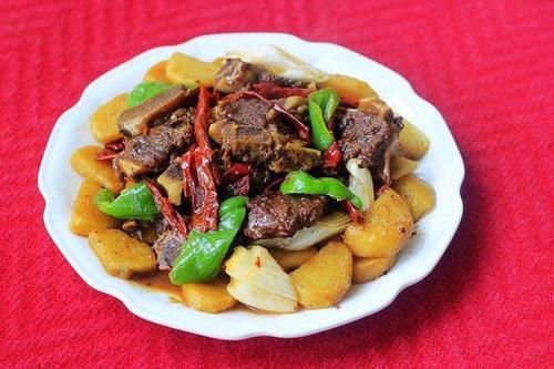 一头牛，从头到脚上宴席，八道菜牛气冲天好运连连