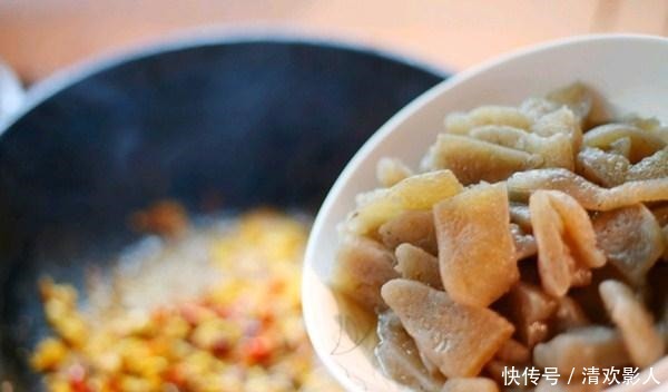  脂肪最怕这个菜，清脂又刮油，隔三差五吃一次，肚子没了，腰细了