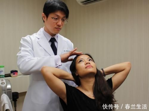 肚脐|女性按摩好处多,但有两个地方,别让人随便按,偏偏很多人犯错误