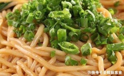 葱油|常给孩子吃的菜,补钙长得快,补铁补血,还提高免疫力