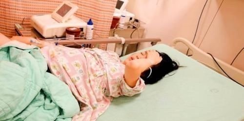 分娩|“最强产妇”火了,3人下海游泳,上岸变4人:游泳顺便把娃生了