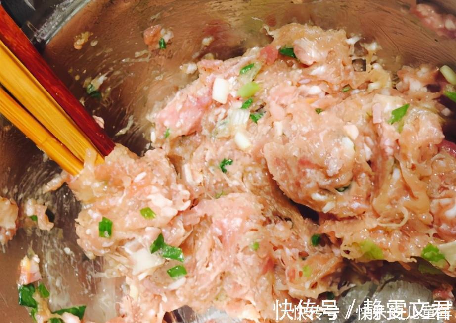 萝卜|萝卜馅饺子,有人加盐腌有人焯水?教你正确做法,饺子馅太香了