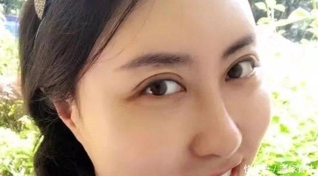 “文二代”贾浅浅被嘲借父上位,网友模仿创作大赛,分分钟变诗人