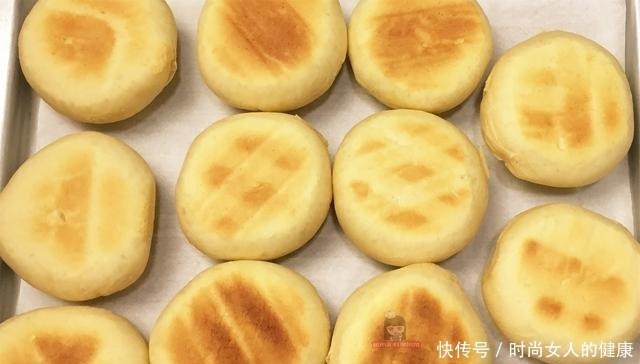 阿姨|3个鸡蛋,一碗面粉,老阿姨教你做喜饼,口感细腻香甜柔软