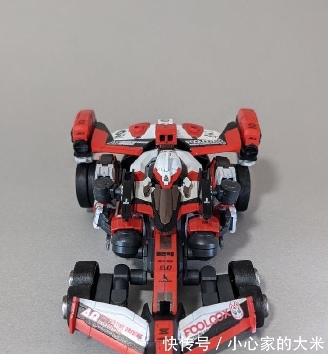 改造|30MM模型混搭改造可变形赛车模型“猩红方程式 ”