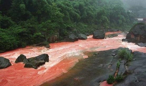 无人机|美国小伙到中国旅游，用无人机拍摄长江后：这是条“反人类”河流