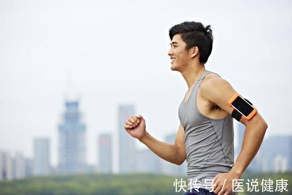 便秘|男人衰老时,身体机能开始下降,出现这5种表现,需注意保养