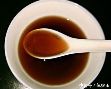 排骨|做糖醋排骨，调汁是关键，牢记此口诀，排骨酸甜可口，一锅不够吃