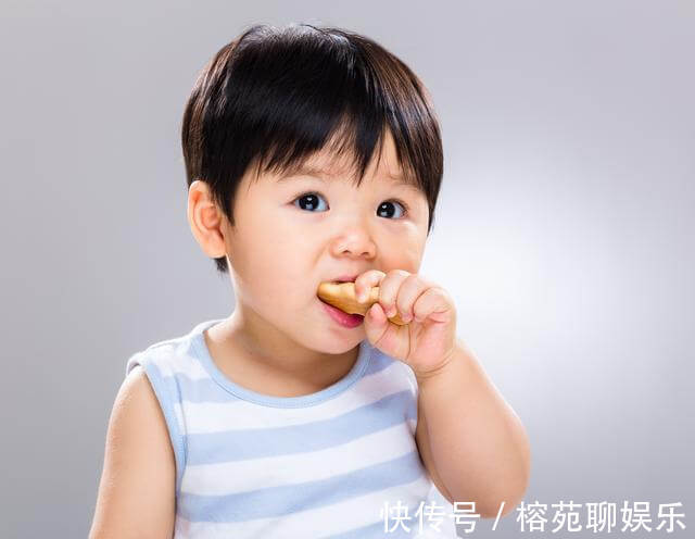 手指|孩子聪不聪明,看这个地方就知道!试过的妈妈都说太准了!