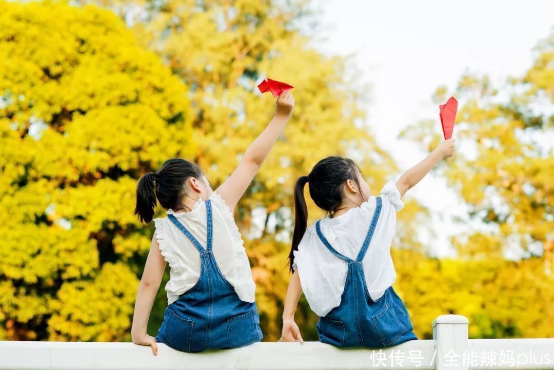 高层次|别再夸孩子“你真棒”了!小心害了娃,高情商家长常用这3种语境
