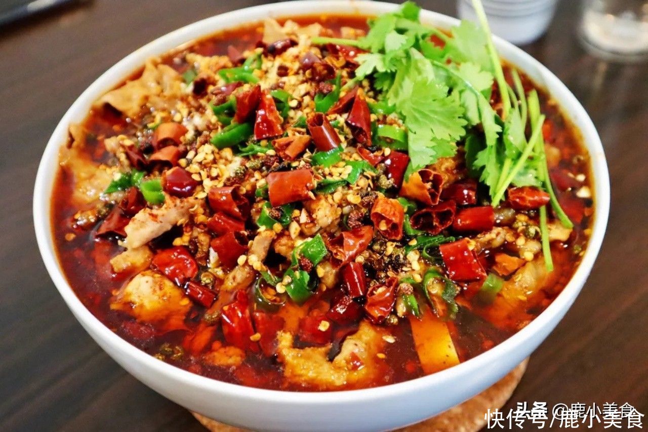 麻辣酱汤|水煮肉片的美味诀窍,掌握“4个技巧”,肉片麻辣鲜香,嫩滑入味
