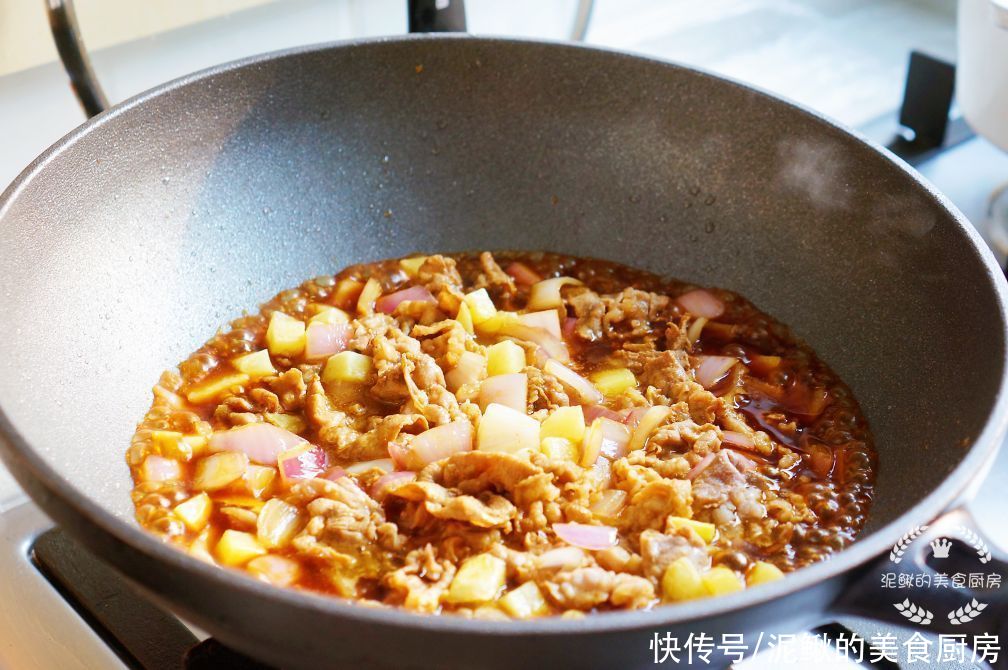 小米辣|三伏天，家人就馋这道肉菜，做法省事，开胃下饭，老少都爱吃