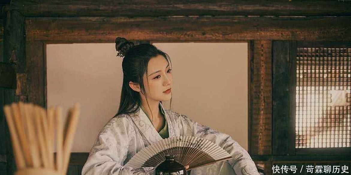 王维、李白、杜甫各写一首《少年行》,对比之下,高低立判