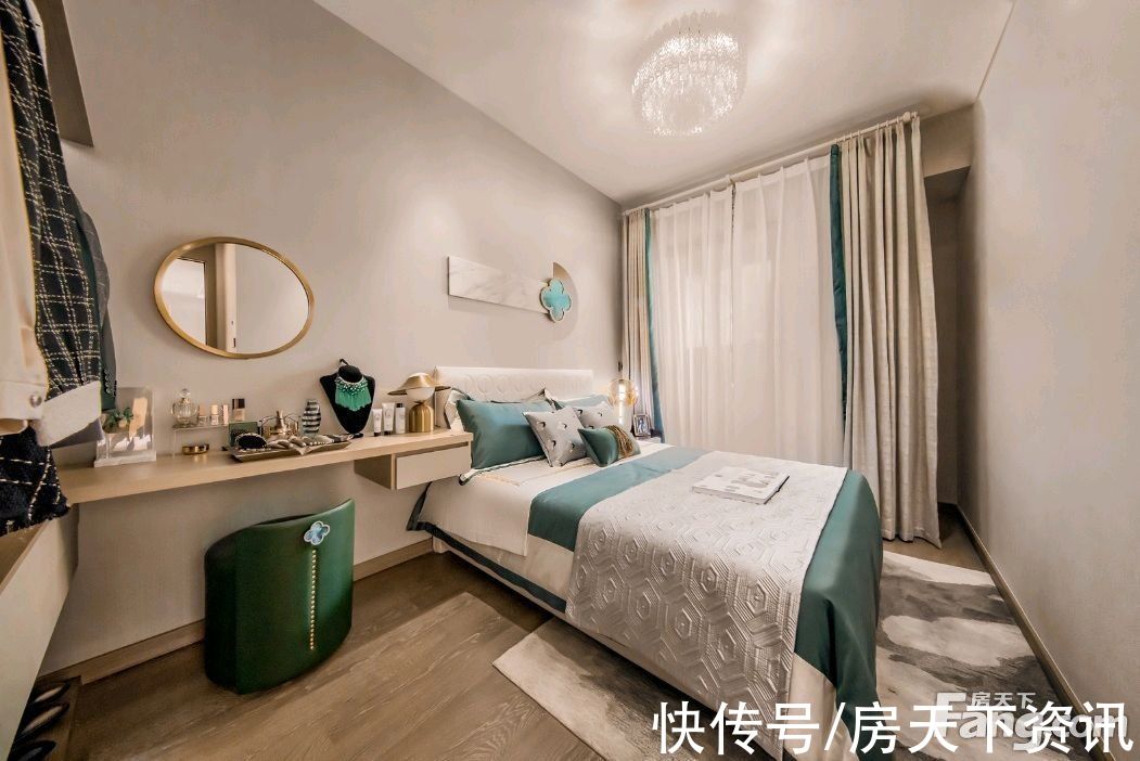 龙华区|请查收从深圳龙华区热门楼盘现场传来多张谍照（组图）