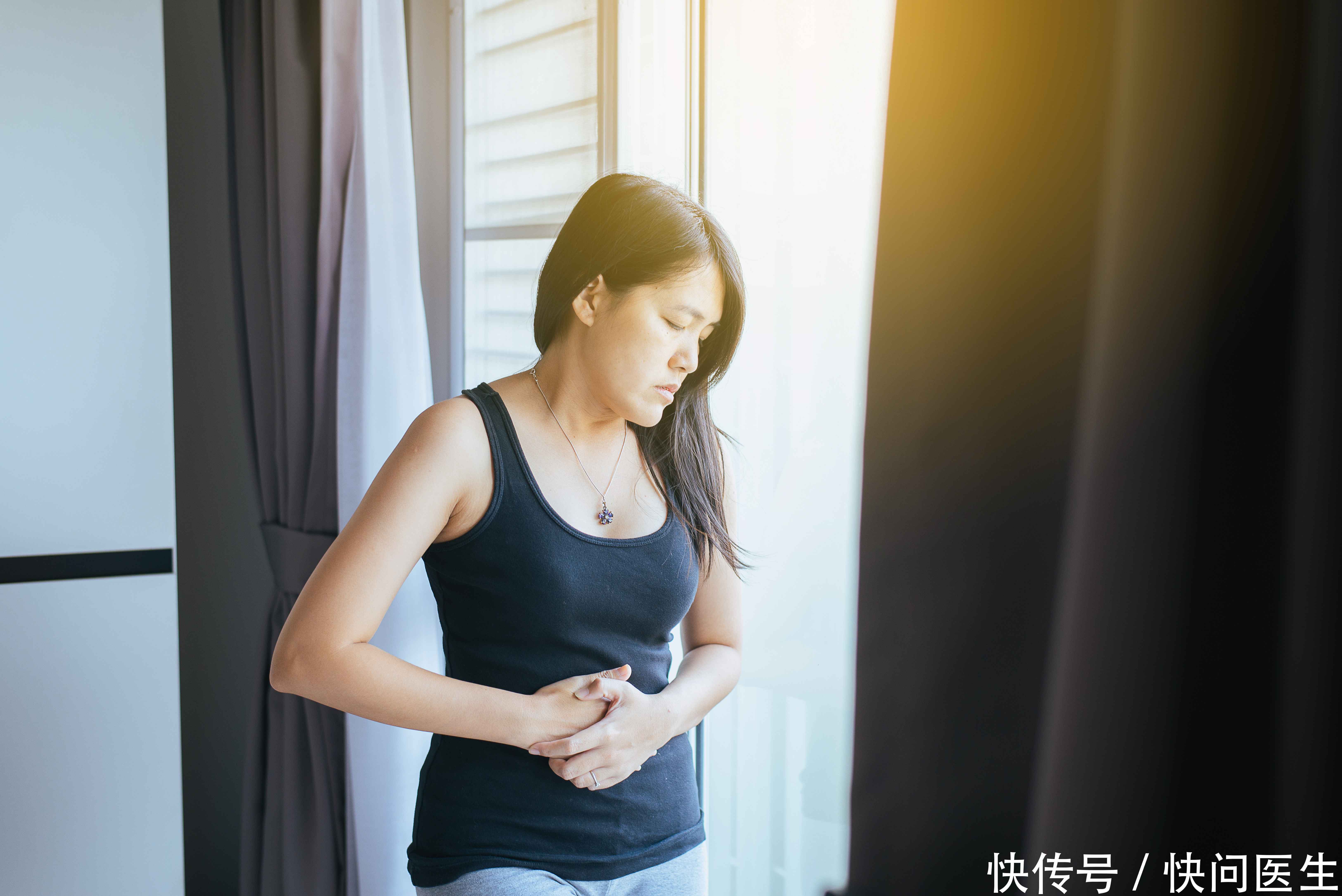 子宫内膜异|女性小腹痛什么原因？提醒：除了这2种原因，或隐藏着6大疾病