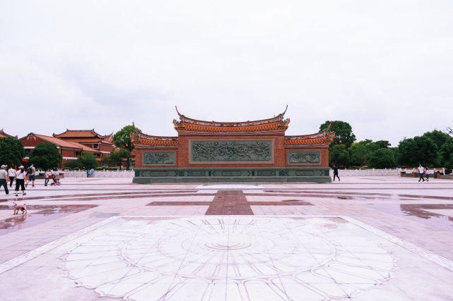 低薪|昆山慧聚寺，至今1500多年历史的古寺，华东地区规模最大的妈祖庙